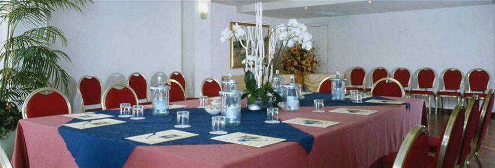 Hotel Savoy Palace Gardone Riviera Exterior foto